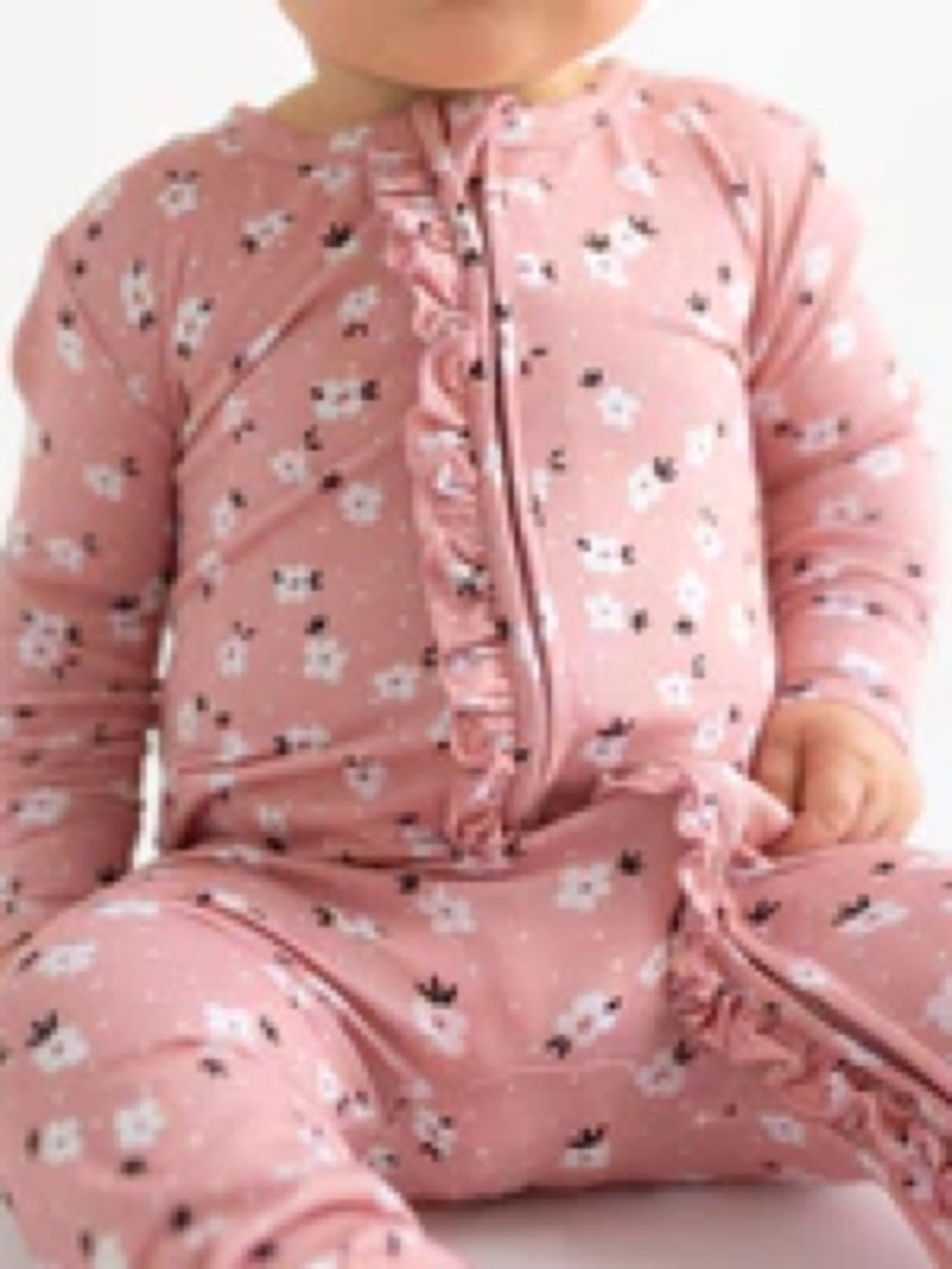 Posh Peanut Emmilene Ruffle Zipper Footie Size 0-3 Months